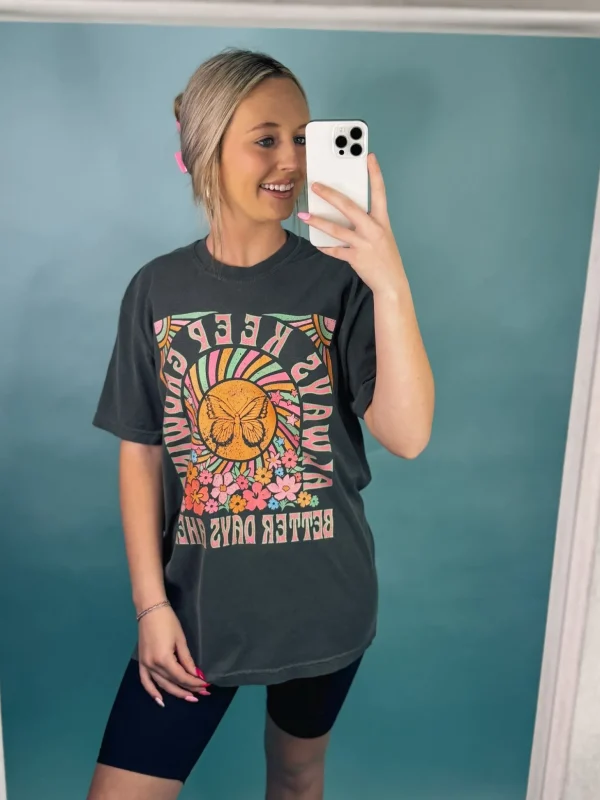 Allie Lynn's Boutique Graphic Tees<Always Keep Growing Graphic Tee "Pepper"