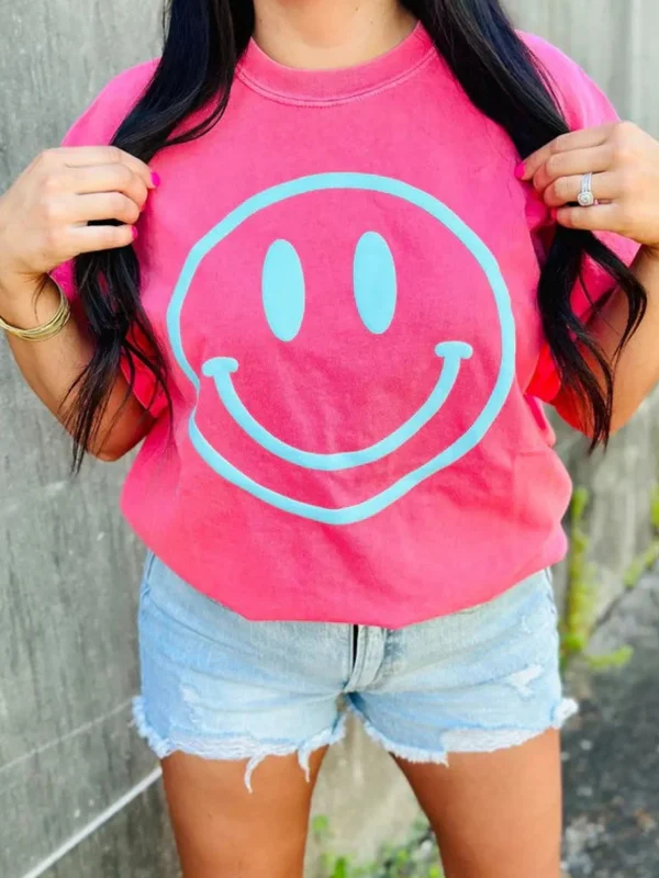 Allie Lynn's Boutique Graphic Tees<Aqua Happy Face Puff Tee