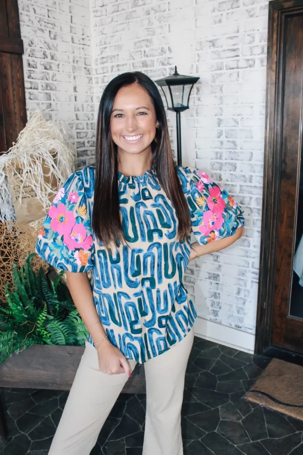 Allie Lynn's Boutique Printed Tops<Classic Embroidered Puff Sleeve Top