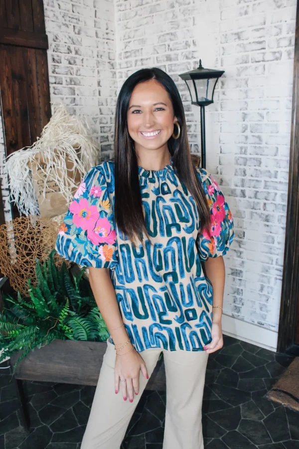 Allie Lynn's Boutique Printed Tops<Classic Embroidered Puff Sleeve Top