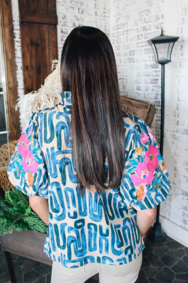 Allie Lynn's Boutique Printed Tops<Classic Embroidered Puff Sleeve Top