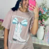 Allie Lynn's Boutique Graphic Tees<Cowboy Boots Bow Ribbon Vintage Graphic Tee