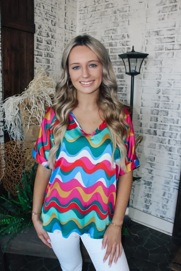 Allie Lynn's Boutique Printed Tops<Dancing Waves Cuff Sleeve Top