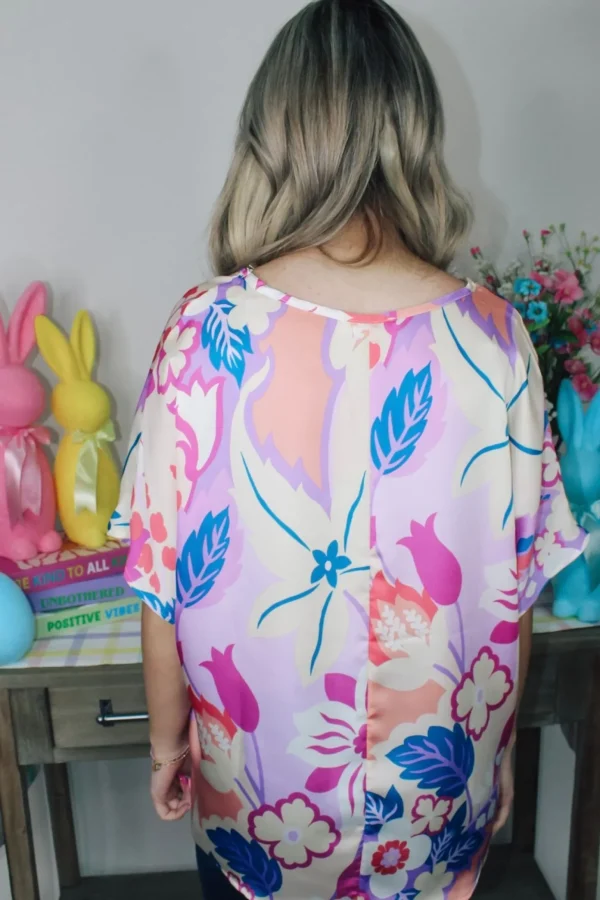 Allie Lynn's Boutique In Full Bloom<Finley Floral Top