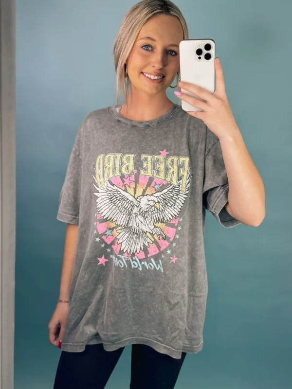 Allie Lynn's Boutique Graphic Tees<Free Bird World Tour Vintage Eagle Graphic Tee