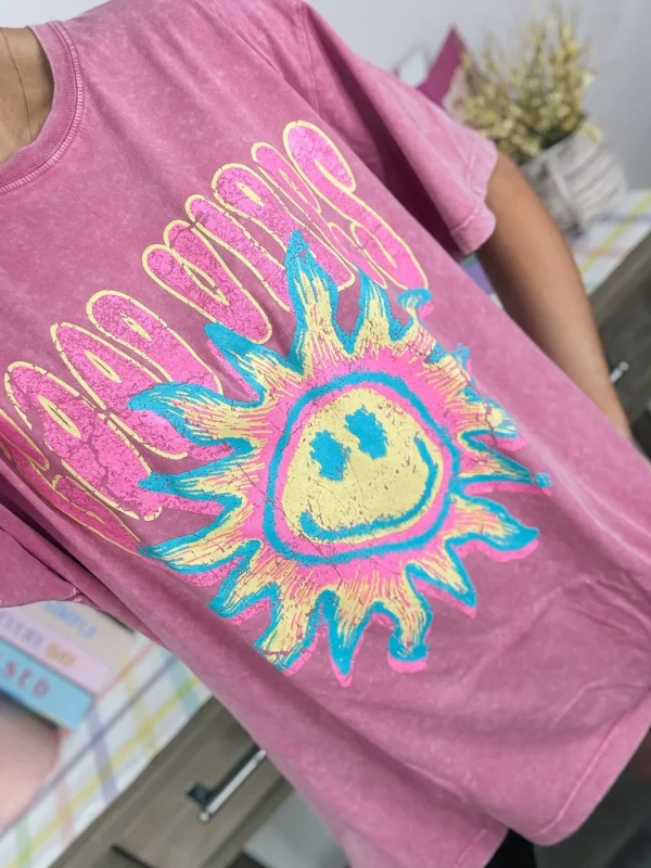 Allie Lynn's Boutique Graphic Tees<Good Vibes Sunshine Graphic Tee "Pink"