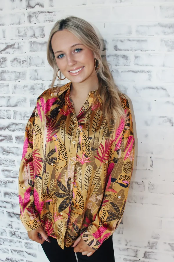 Allie Lynn's Boutique Printed Tops<In The Jungle Top "Taupe"