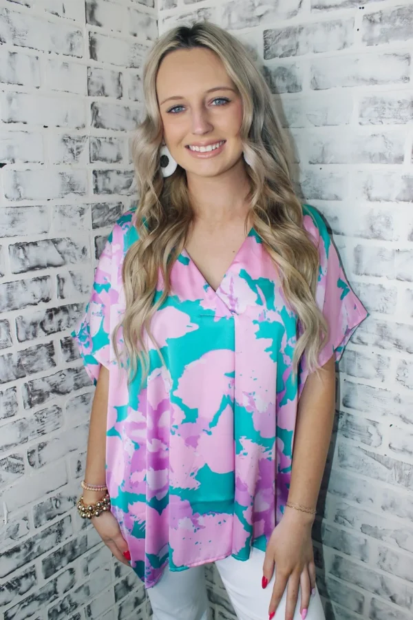 Allie Lynn's Boutique Printed Tops<Jade Abstract Printed Top