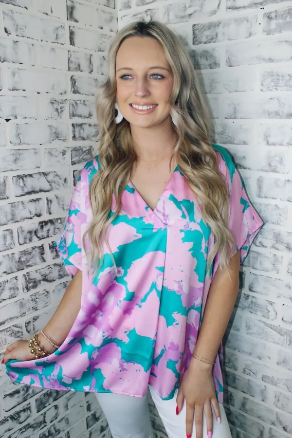 Allie Lynn's Boutique Printed Tops<Jade Abstract Printed Top