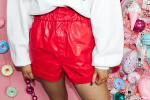 Allie Lynn's Boutique Shorts/Skirts<Leather Holiday Shorts "Red"