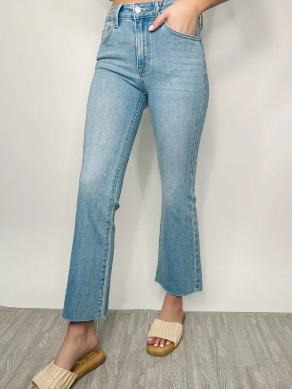 Allie Lynn's Boutique Pants<Light Denim Cropped Flares