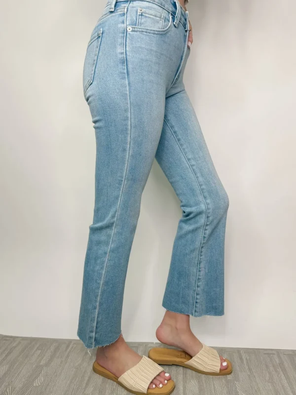 Allie Lynn's Boutique Pants<Light Denim Cropped Flares