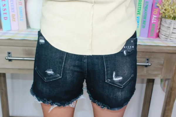 Allie Lynn's Boutique Spring Break Edit<Mid Rise Patched Denim Shorts "Black"