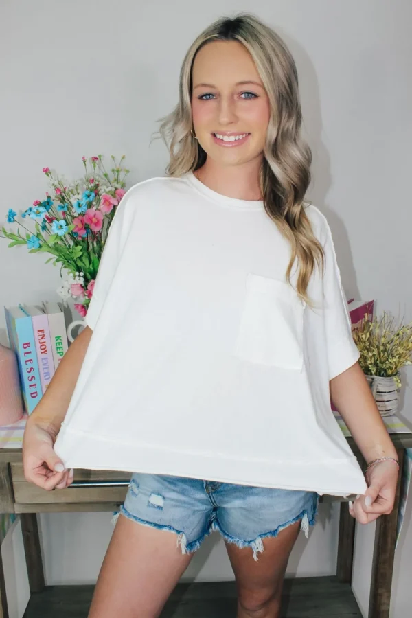 Allie Lynn's Boutique Spring Break Edit<Oversized Washed Crop Top "White"