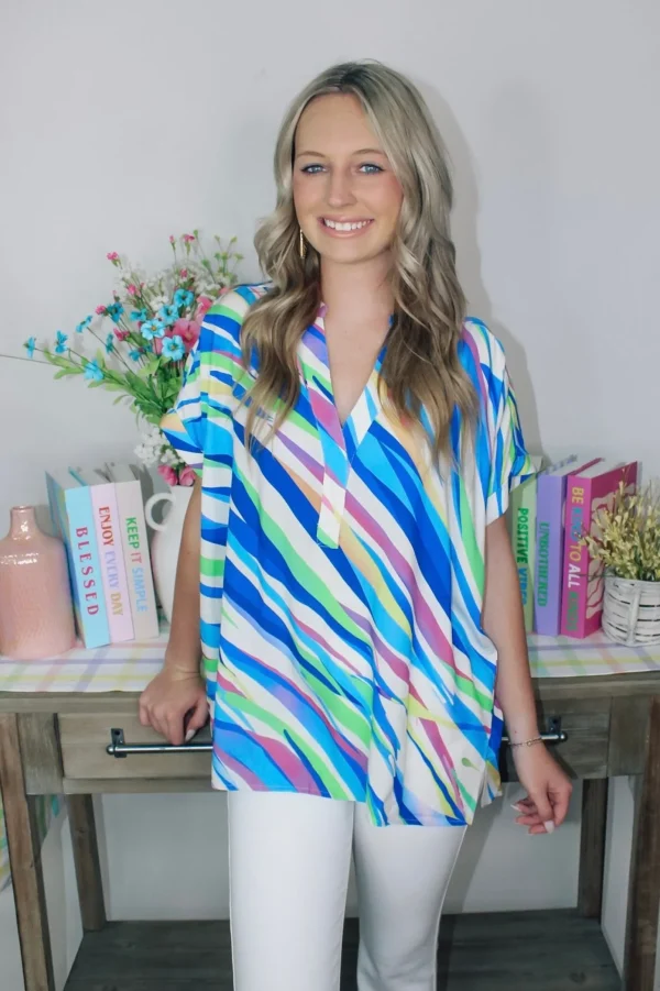 Allie Lynn's Boutique Printed Tops<Royal Blue Abstract Top