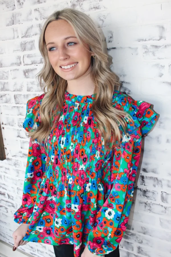 Allie Lynn's Boutique Printed Tops<Smocked Kelly Green Floral Top