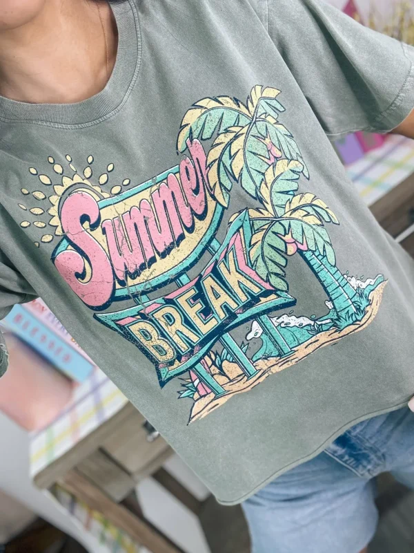 Allie Lynn's Boutique Graphic Tees<Summer Break Cropped Graphic Tee