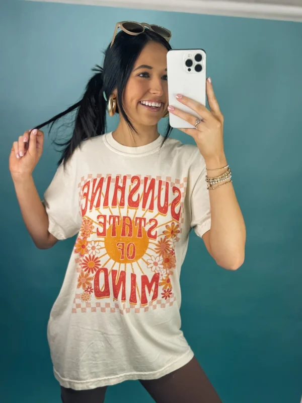 Allie Lynn's Boutique Graphic Tees<Sunshine State Of Mind Graphic Tee