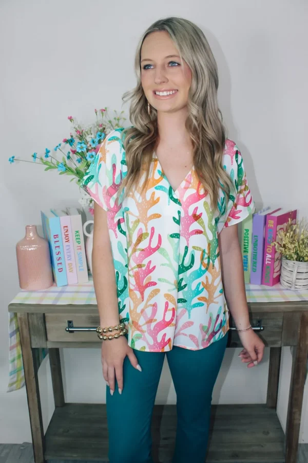 Allie Lynn's Boutique Printed Tops<Surfing Seafoam Top