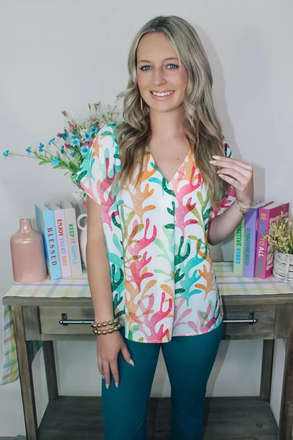 Allie Lynn's Boutique Printed Tops<Surfing Seafoam Top