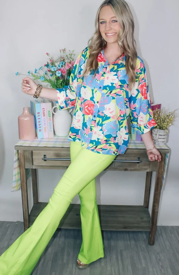 Allie Lynn's Boutique Printed Tops<Teal/Lime Button Top