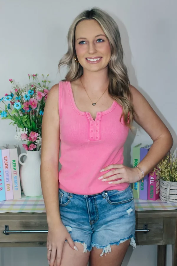 Allie Lynn's Boutique Solid Tops<Washed Casual Fitted Tank Top "Pink"